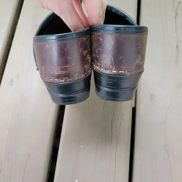 Dansko Professional Classic Brown Oiled Leather Platform Distressed Clogs 38 - Picture 5 of 7